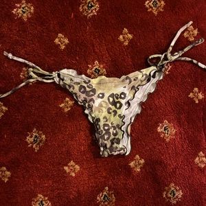 CHEEKY CHEETAH BIKINI BOTTOMS